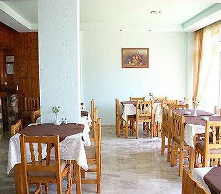 Ξενοδοχείο Anthoula 2*
