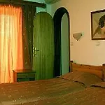 Hotel Anthoula 2*